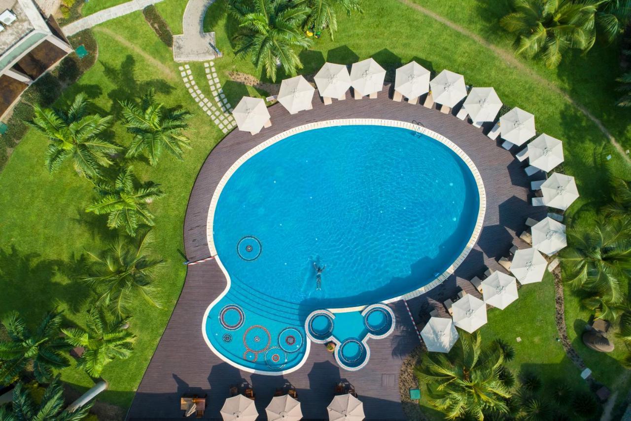 The Royal Senchi Hotel And Resort Akosombo Zewnętrze zdjęcie